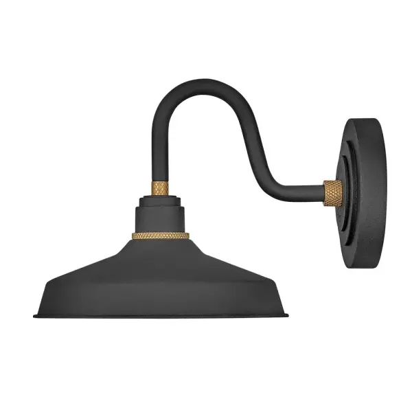 Decidedly industrious, Foundry reinvents purposeful lighting. Focused and direct, the sturdy aluminum shade features knurled brass details to offset a variety of finish options while casting a uniform light. The simple, understated form plants a vintage aesthetic for both inside and outside spaces while offering mix and match options that customize the look.