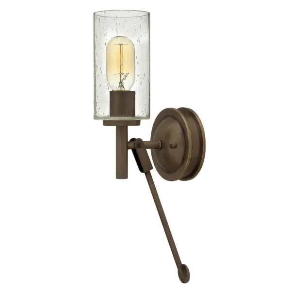 Collier’s midcentury silhouette incorporates the best in retro simplicity. Cast knobs, hinges and stems in a variety of finishes convey sleek elegance for a look that is at once modern and timeless.