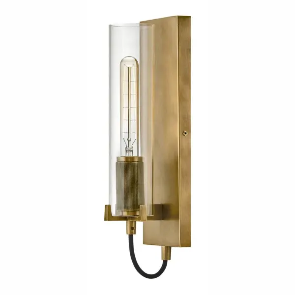 A versatile stunner, Ryden‘s chic, modern-industrial silhouette is practical yet stylish, featuring elongated glass shades held by heavy cast prongs. Classic finishes are complemented by black, fabric-wrapped cord and subtle detailing.