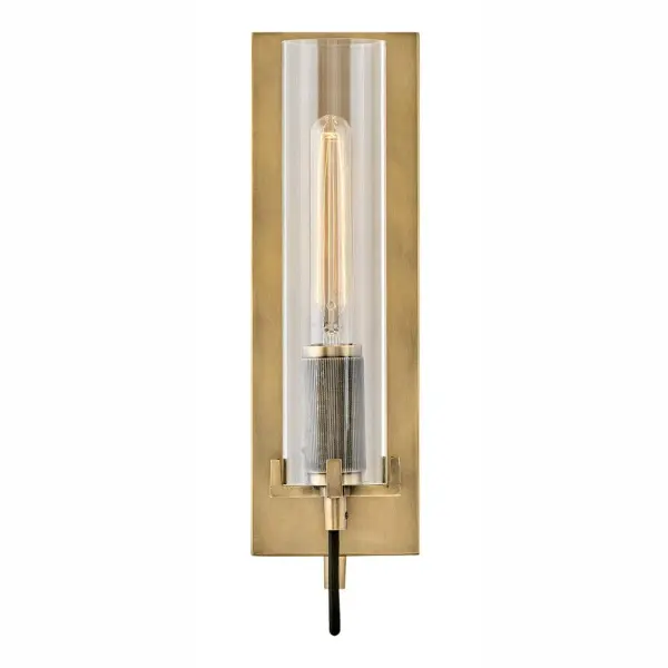 A versatile stunner, Ryden‘s chic, modern-industrial silhouette is practical yet stylish, featuring elongated glass shades held by heavy cast prongs. Classic finishes are complemented by black, fabric-wrapped cord and subtle detailing. - alternate view
