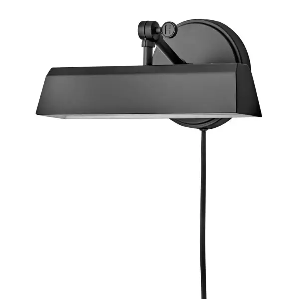Embodying simple elegance, Arti’s functional, streamlined design can be seamlessly integrated into any space or style. Its robust, practical silhouette is crafted to enhance any room or featured décor with excellent illumination. - alternate view