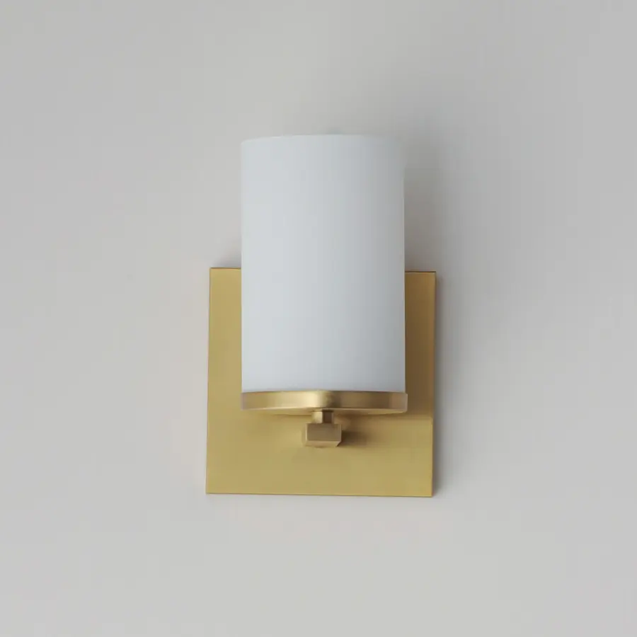 Lateral One Light Wall Sconce in Satin Brass - Image 2