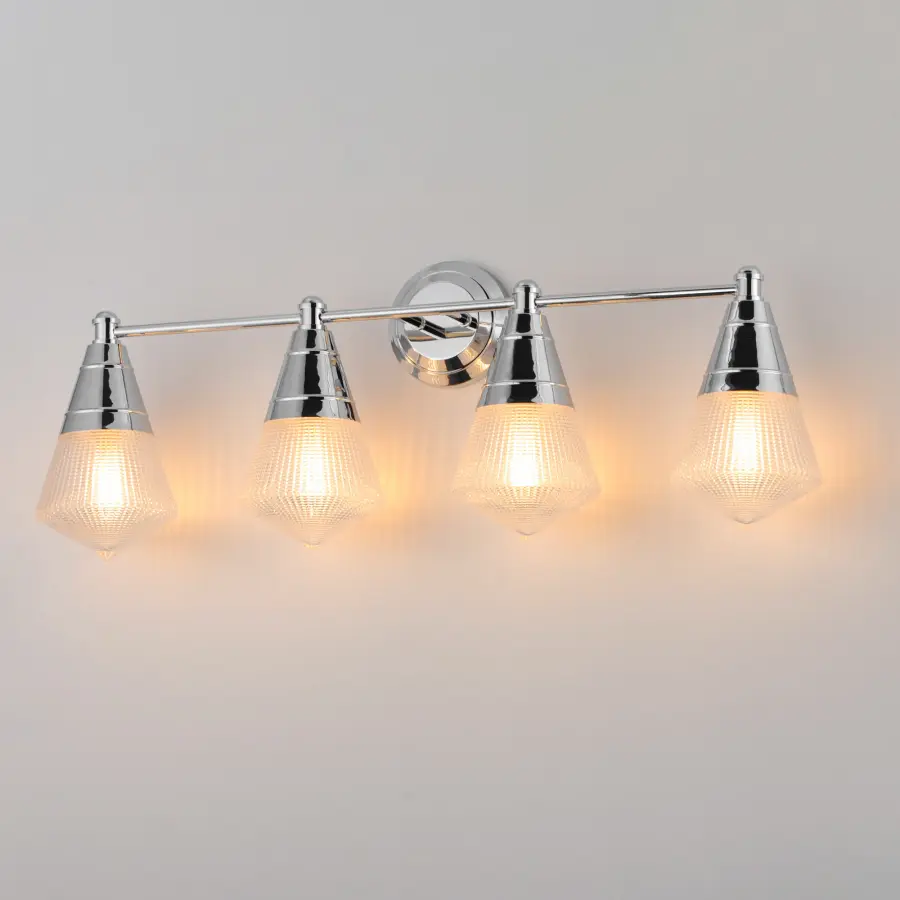 Hargreaves 4-Light Bath Vanity in Polished Chrome - Image 3
