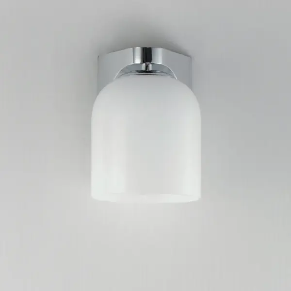 Cut-out metalwork curves around modern bell-shaped glass shades. The series includes pendants and bath vanities available in either Clear or a swirling Marble glass. Available in various complementary finishes: Polished Chrome, Matte Black, or Natural Aged Brass these fixtures make a delightful addition to bathroom spaces, bedrooms, or over a kitchen island. Collection: Scoop Finish: Polished Chrome Glass: Marble Width: 5.50" Height: 7.25" Weight: 1.98 lb Extension from Wall: 6.25" Wire: 6" Canopy: 4.75"x4.75" Number of Bulbs: 1 Maximum Wattage: 60.00 W Bulb Type: E26 Bulb Base: E26 Medium Light Source: Incandescent Dimmable Voltage: 120.00 V Material: Steel, Glass Safety Listing: cULus Safety Rating: Damp Spec Sheet Instructions - alternate view