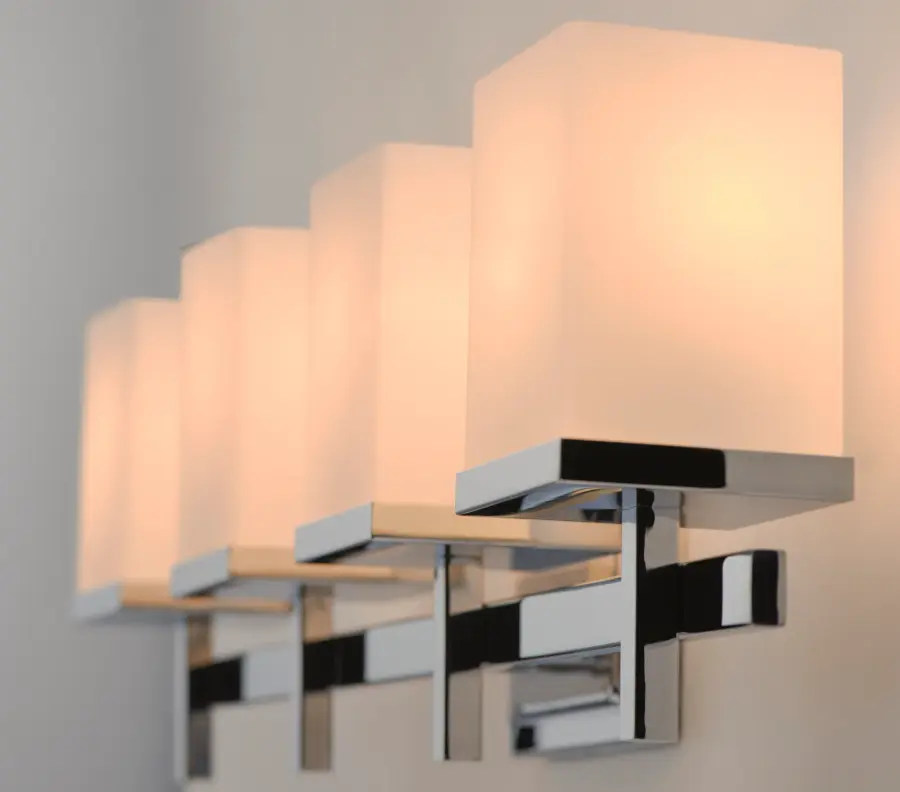 Tetra 4-Light Bath Vanity in Polished Chrome - Image 4