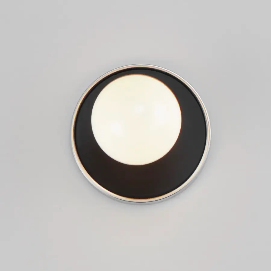Hollywood One Light Wall Sconce in Polished Chrome - Image 3