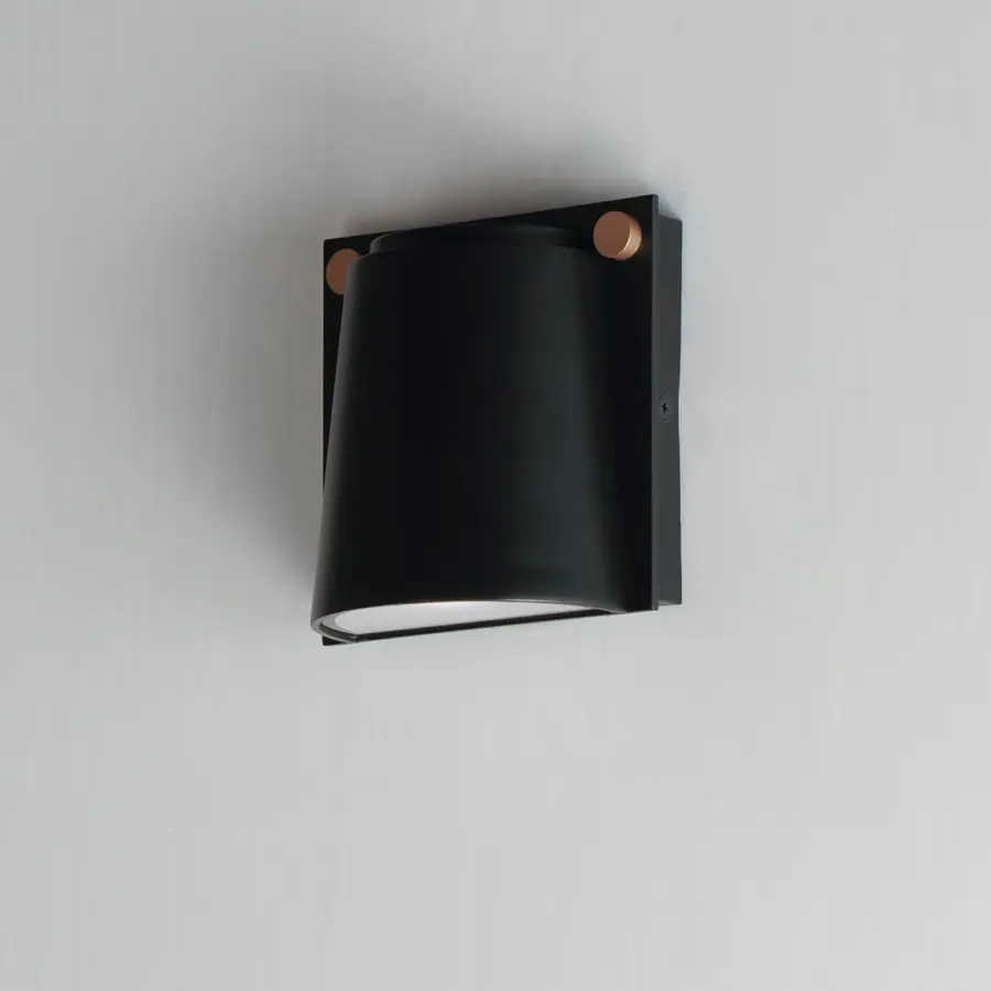 The Rivet by Maxim - Image 4