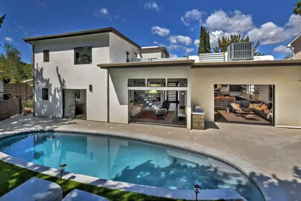 The Avenue LED by Maxim - Image 5