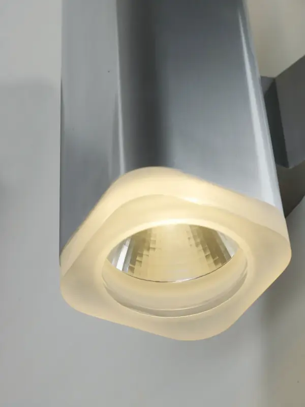 The Lightray LED by Maxim - Image 2