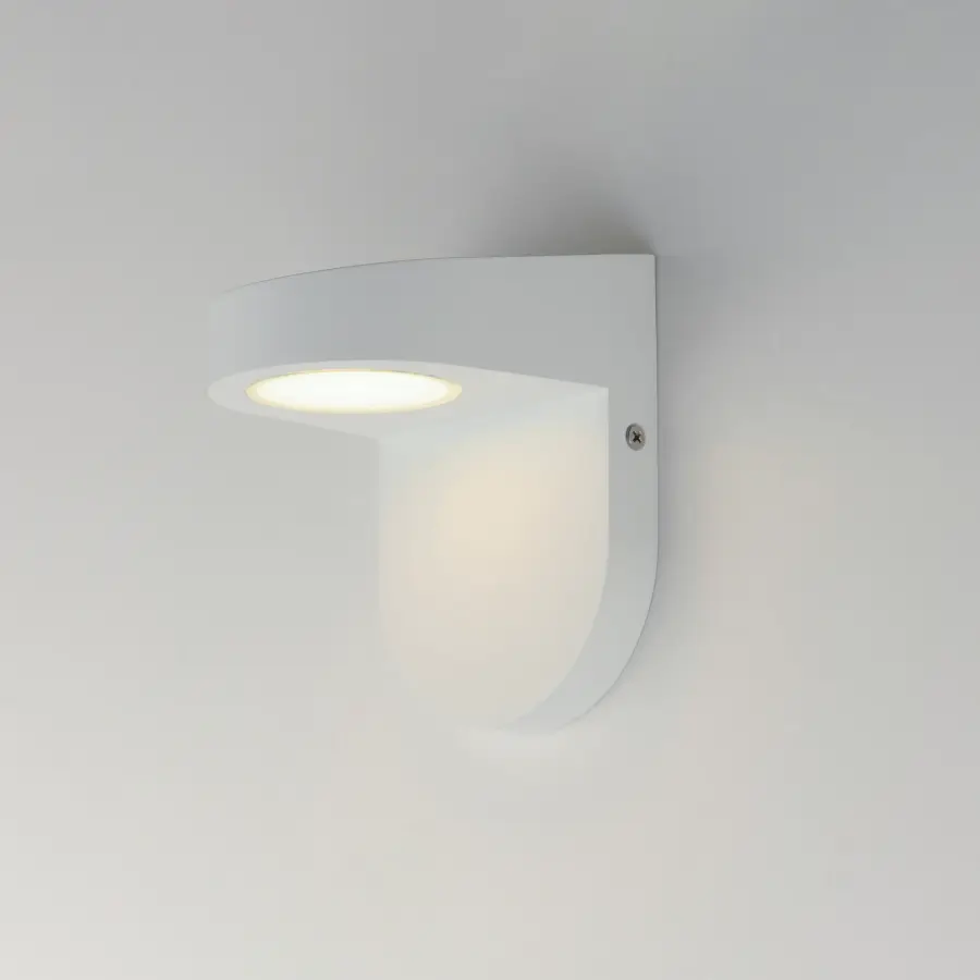 Ledge LED Outdoor Wall Sconce in White - Image 4