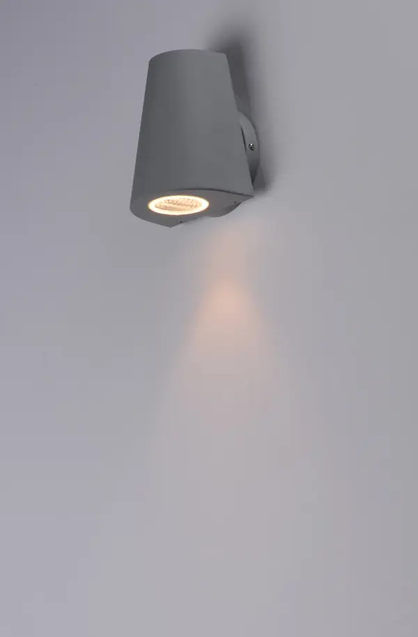 Small scale outdoor lighting perfect for indoor and outdoor applications. The indirect exterior lighting not only provides illumination where you want but also highlights the building structure for a beautiful architectural effect. Available in four finishes: Black, Silver, Architectural Bronze, and White. Collection: Mini Finish: Silver Width: 5.00" Height: 6.25" Weight: 1.83 lb Extension from Wall: 4.00" Wire: 6" Canopy: 4.33"x4.33" Bulbs Included Number of Bulbs: 1 Maximum Wattage: 6.00 W Bulb Type: LED Bulb Base: Integrated Light Source: LED Light Output: 220.00 lm Color Temperature: 3000 K CRI: 90 Dimmable Rated Average Life: 35000 Voltage: 120.00 V Material: Die Cast Aluminum Safety Listing: cETLus Safety Rating: Wet ADA Dark Sky Title 24 LED Spec Sheet Instructions Parts Diagram - alternate view