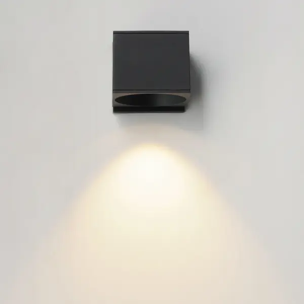 Stout-Wall Sconce - Image 3