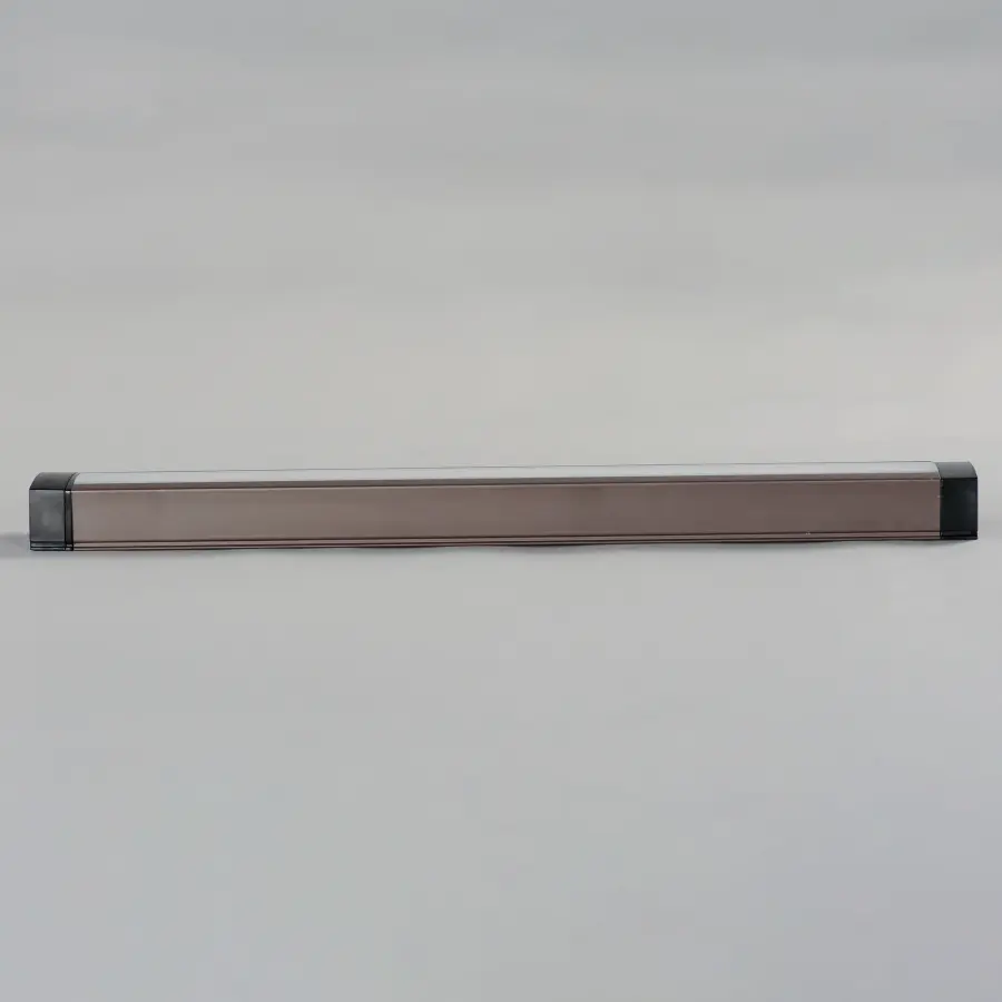 The CounterMax 120V Slim Stick by Maxim - Image 4