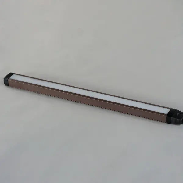 The CounterMax 120V Slim Stick by Maxim - Image 4