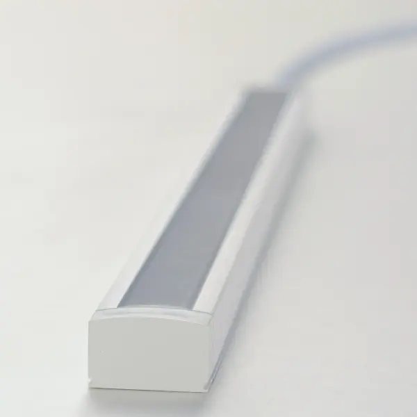CounterMax 120V Slim Stick 18" LED Under Cabinet Light in White - Image 3