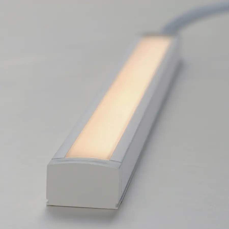 CounterMax 120V Slim Stick 18" LED Under Cabinet Light in White - Image 4