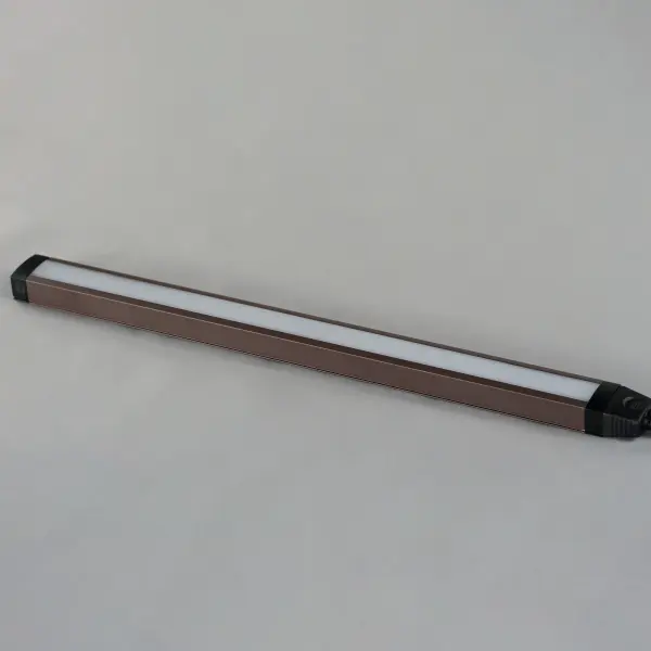 The CounterMax 120V Slim Stick by Maxim - Image 4