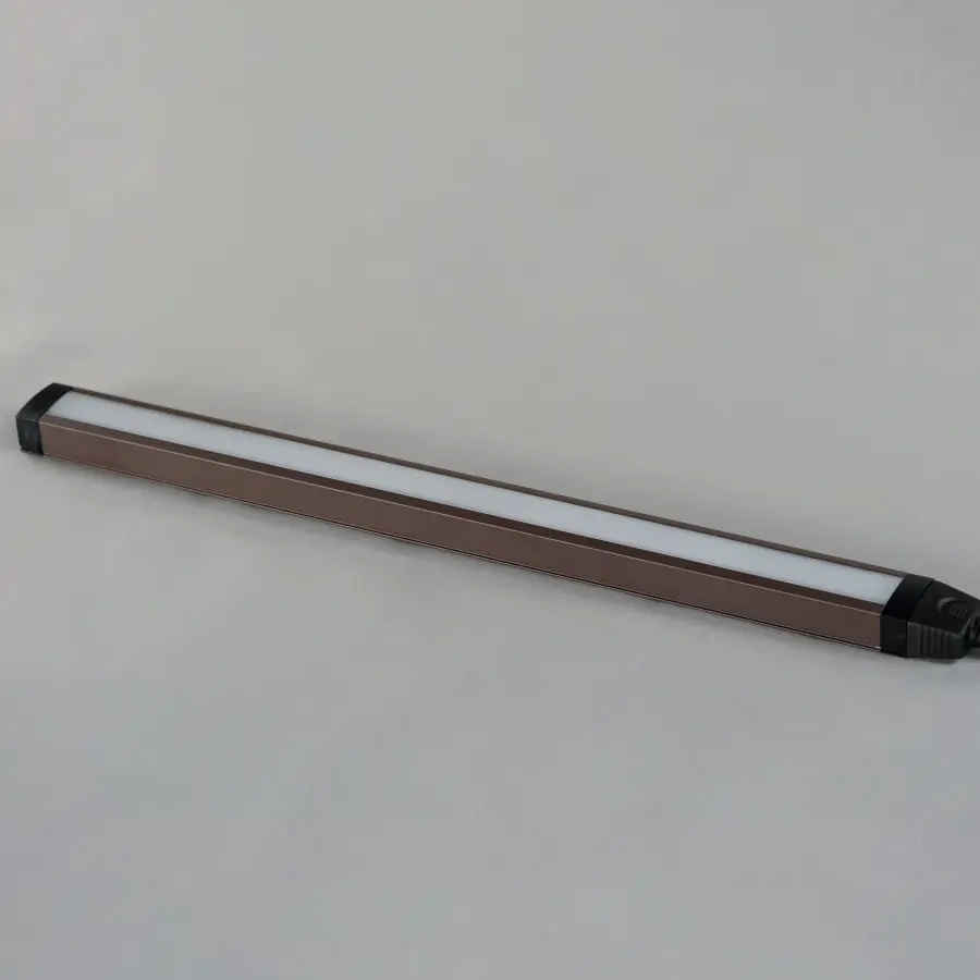 The CounterMax 120V Slim Stick by Maxim - Image 4