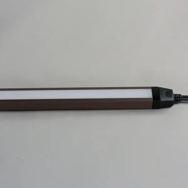 The CounterMax 120V Slim Stick by Maxim - Image 3