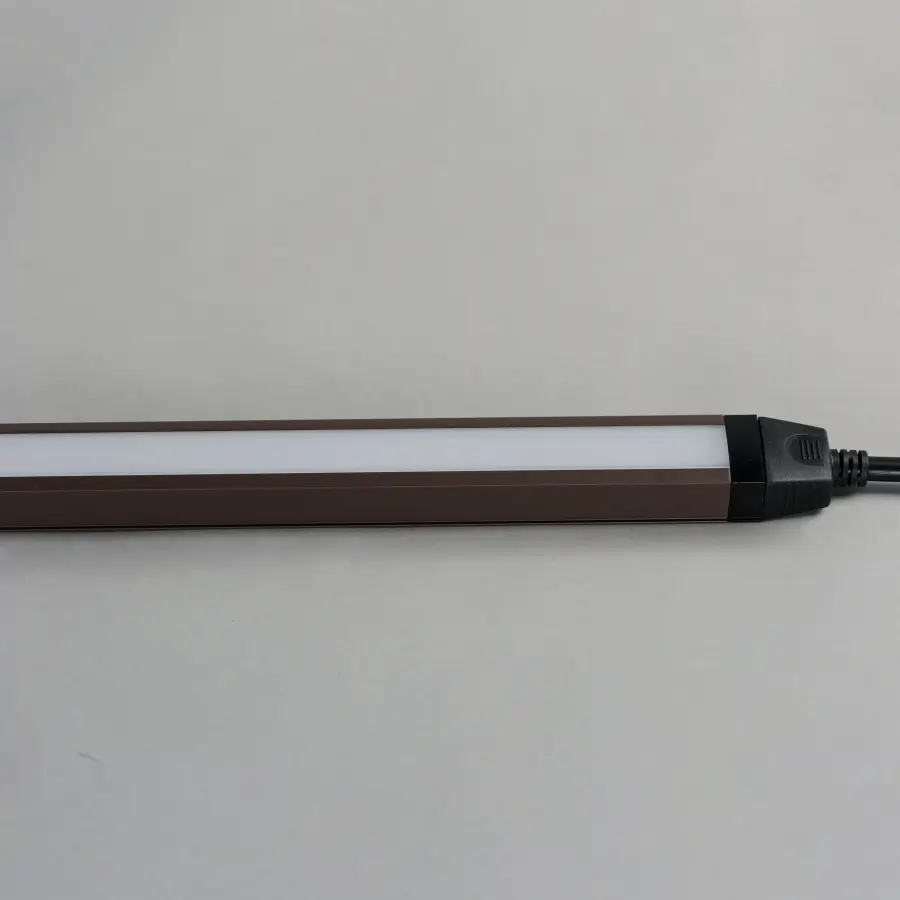 The CounterMax 120V Slim Stick by Maxim - Image 3