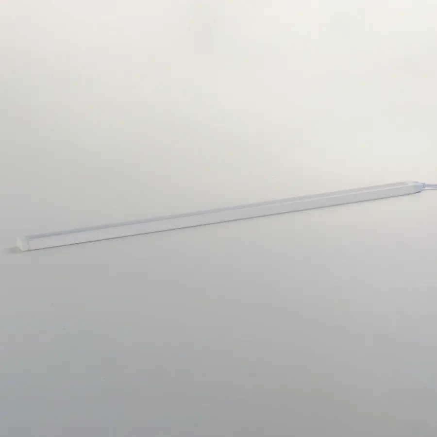 CounterMax 120V Slim Stick 36" LED Under Cabinet Light in White - Image 2