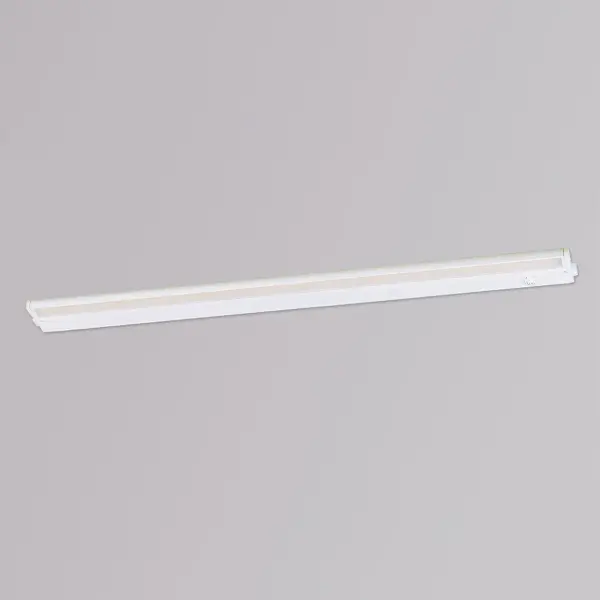 Collection: CounterMax 5K Finish: White Width: 3.50" Height: 1.00" Length: 36.00" Weight: 2.55 lb Bulbs Included Number of Bulbs: 1 Maximum Wattage: 18.00 W Bulb Type: PCB Bulb Base: PCB Integrated Light Source: LED Light Output: 1730.00 lm Color Temperature: 2700 K CRI: 90 Dimmable Rated Average Life: 35000 Voltage: 120.00 V Material: Aluminum + LED + PC Safety Listing: cETLus Safety Rating: Damp LED Manufacturer Warranty: 5 Spec Sheet Instructions - alternate view