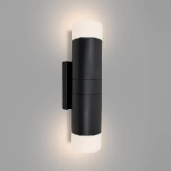 Kaya 24 Wall Sconce in Black