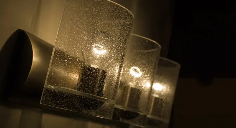 Celtic Bubble 3-Light Vanity - Image 2
