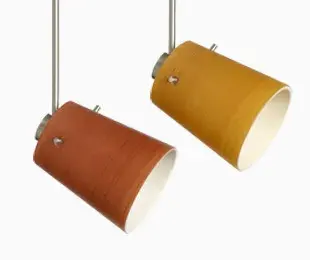 The Tammi 3 combines transitional styling with practical track lighting functionality. Its compact tapered drum shade with open top design provides focused illumination while maintaining visual lightness.