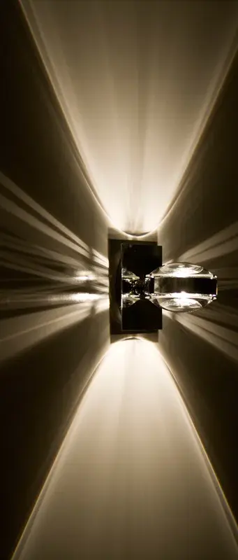Optos Clear/Clear Wall Sconce - Image 3
