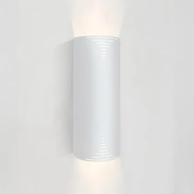Edge 16 Sconce