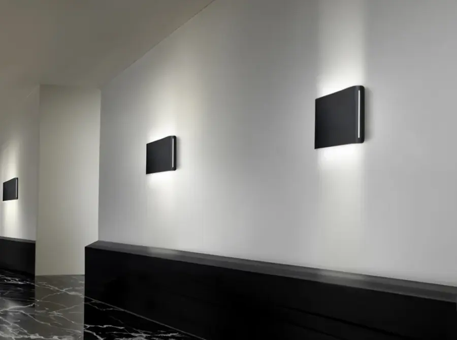 Ponta LED Wall Sconce in Matte Black - Image 2