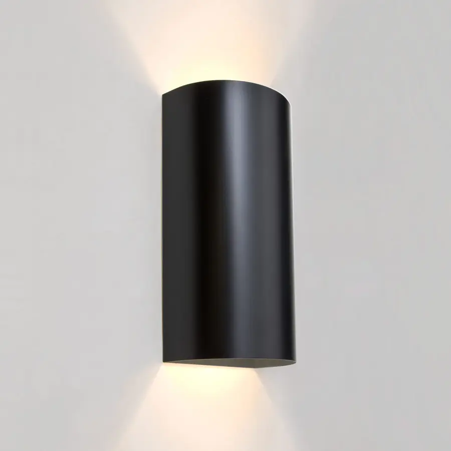 Zoro LED Wall Sconce in Matte Black