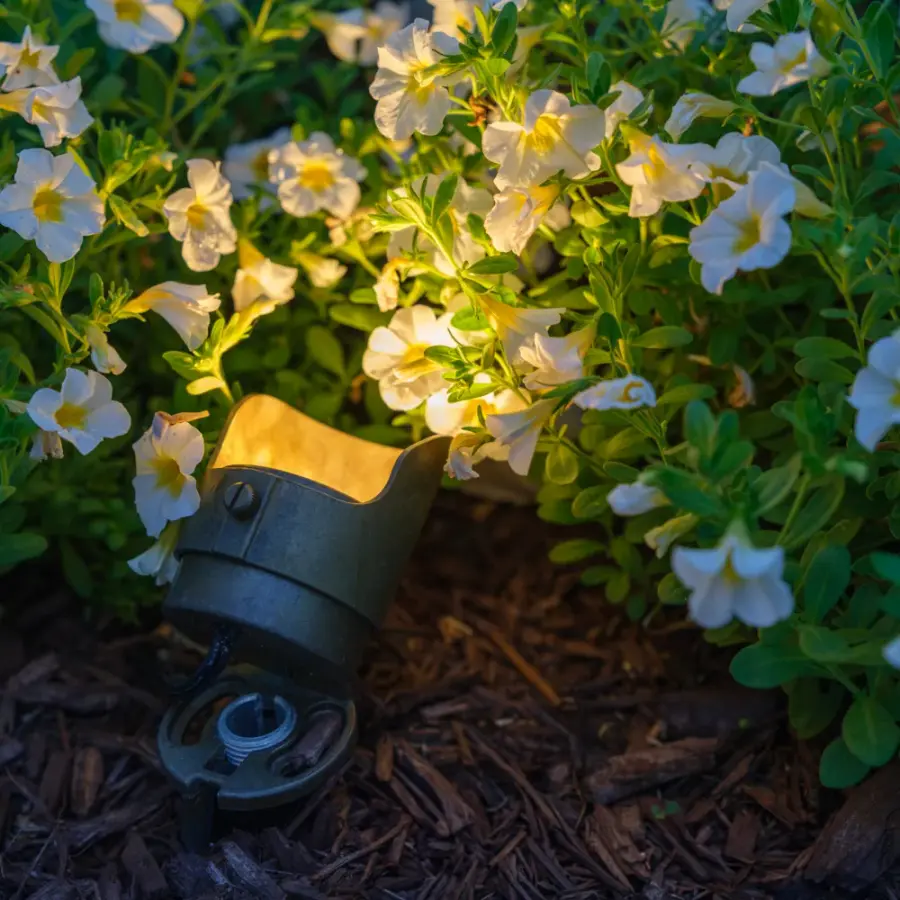 Ranger Pro Outdoor LED Landscape Light - Image 6