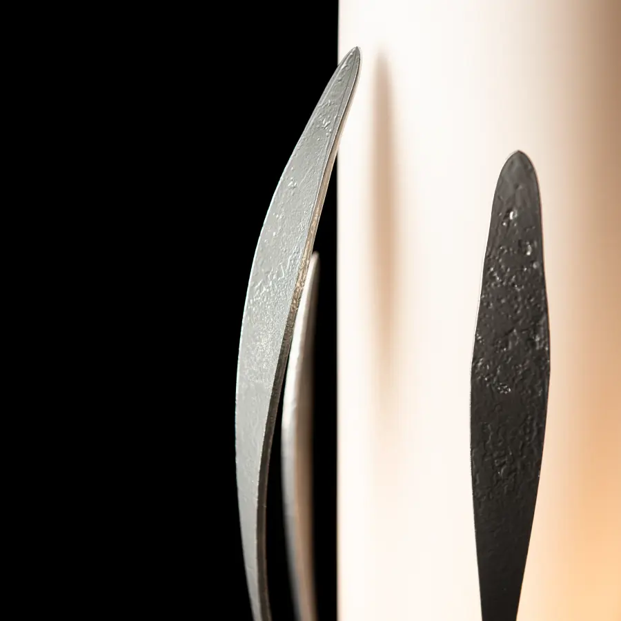 Dahlia Cylindrical Table Lamp - Image 4