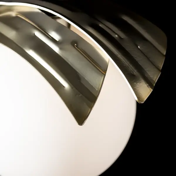 Crest Table Lamp - Image 4