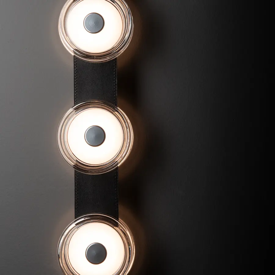 SNAPS 3-Light Sconce - Image 4
