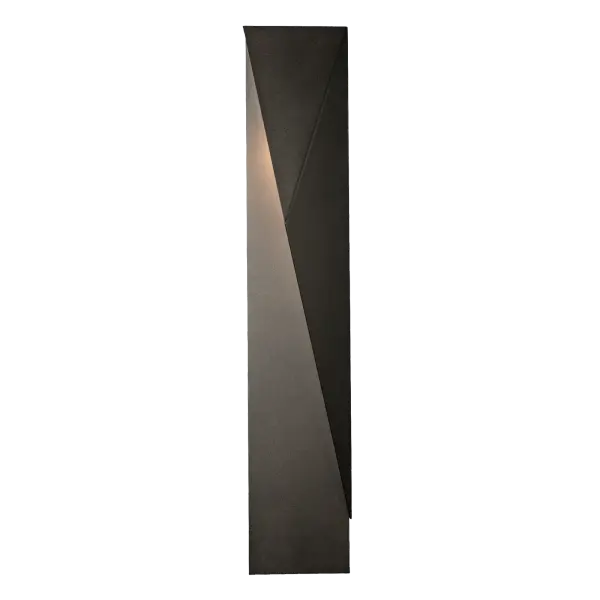 The geometry of elegance. An original beauty. The Carbon outdoor wall sconce is a study in the interplay of shadow and light. Three-dimensional metal created by artisans in a design that is both elegant and minimalistic, yet demands attention. The Carbon complements a variety of styles and, though made for the outdoors, is a stunning interior element, as well. Available in a choice of AAMA 2604-rated Coastal Outdoor Finishes. - alternate view