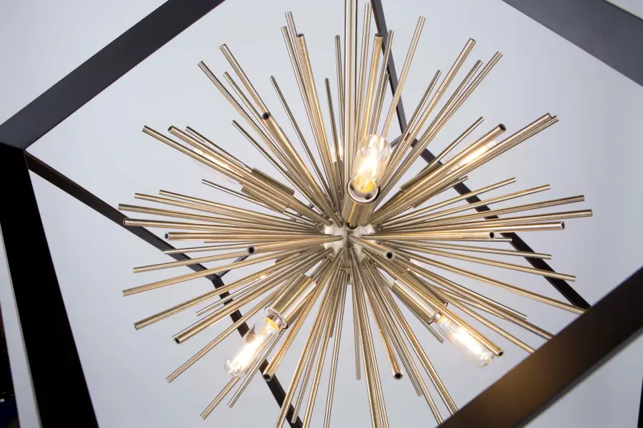 The chandelier is unique and a by Artcraft Lighting - Image 9