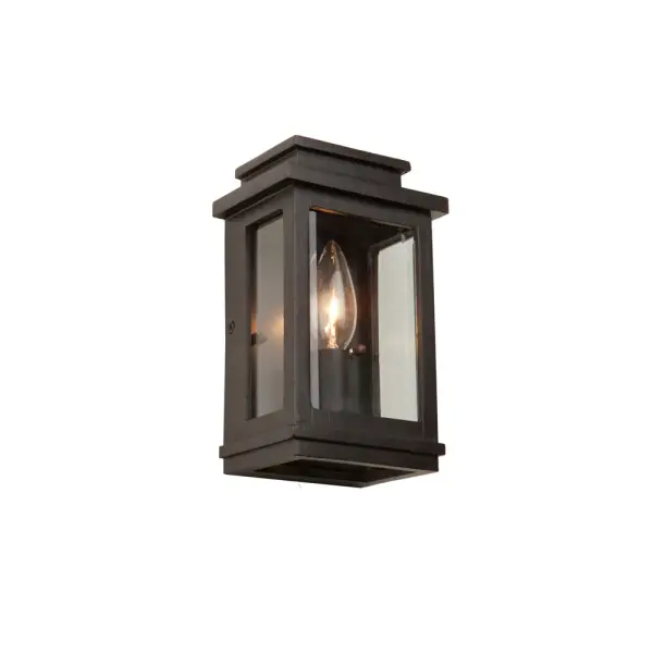 The Freemont outdoor wall mount delivers reliable exterior lighting with traditional styling. Its oil rubbed bronze finish provides durability and classic appeal for entryways, porches, and patios.