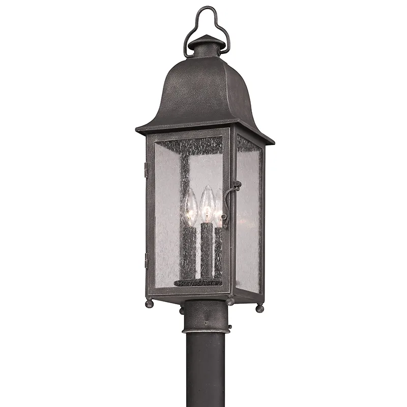 Larchmont Three Light Post Lantern in Vintage Bronze