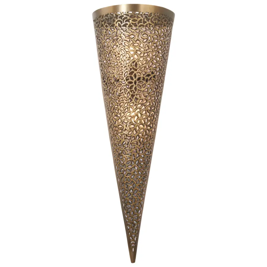 Handcrafted Indian Brass Sconce with Traditional Elegance