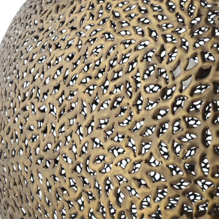 Handcrafted Indian Artistry Meets Traditional Elegance - Image 3