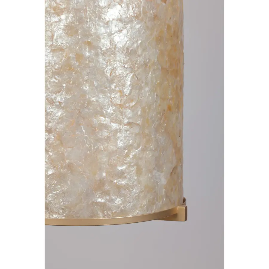 Coastal Elegance Meets Organic Luxury in Capiz Shell Design - Image 4