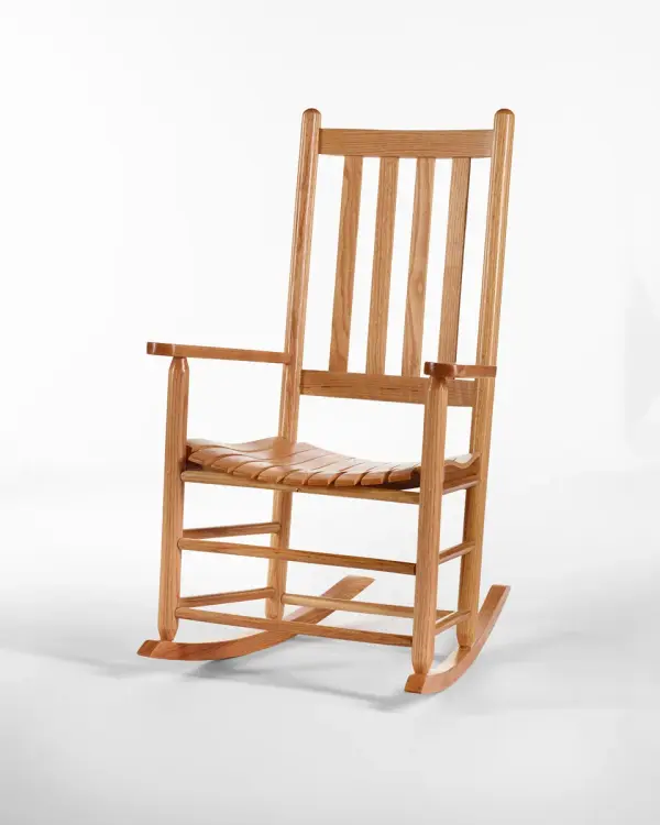 Scooped seat – side-to-side and front-to-back contour. One of our top selling smaller rocker styles. Curved back slats contour to your back.