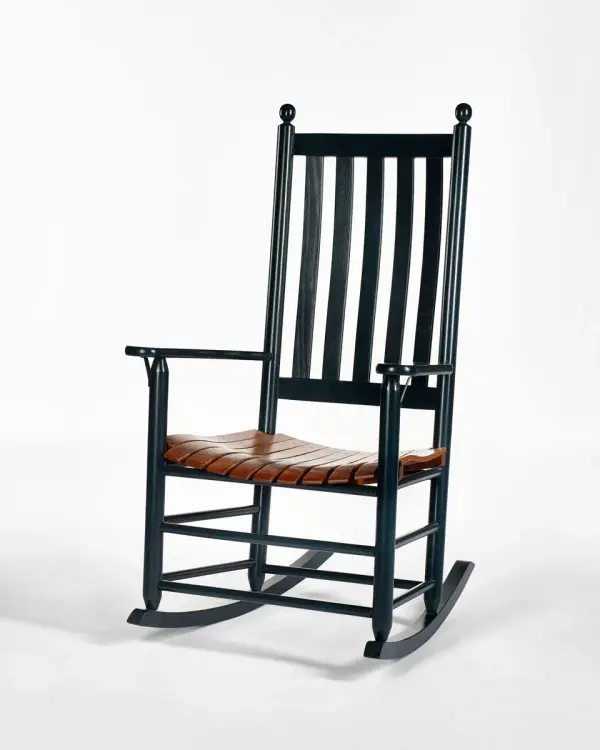We take lumbar support seriously. Our Classic Lumbar Rocker has curved back supports for spinal comfort – from left to right and up and down.