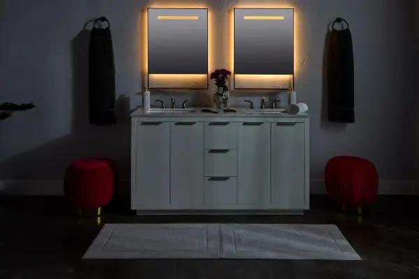 Castore 24" x 32" Lighted Mirror with Wireless Charging - Image 17