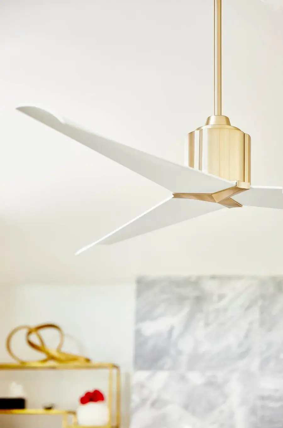 Strato 60" Ceiling Fan - Aged Brass & White - Image 8