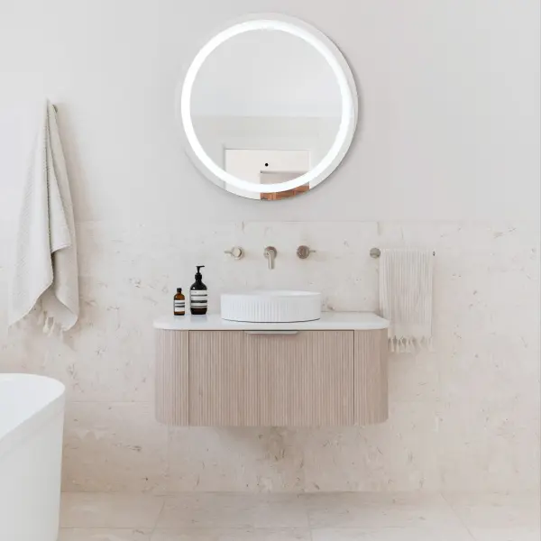 Spectrum 42" Lighted Mirror - Image 5