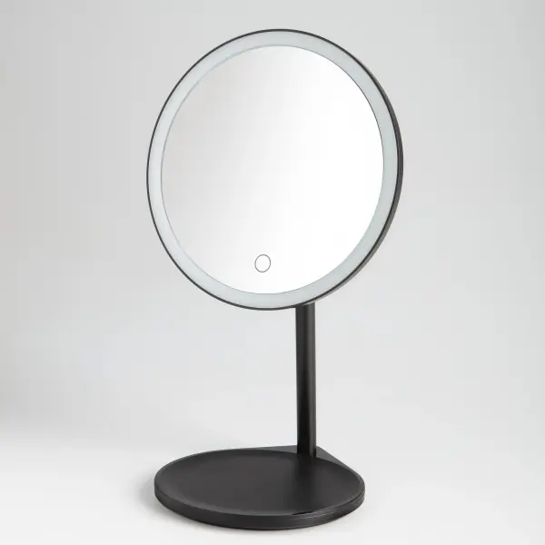 The Solo 5X brings sophisticated Italian design to your bathroom with integrated lighting and a sleek round profile. Its black finish adds modern elegance while the 5X magnification feature enhances functionality.